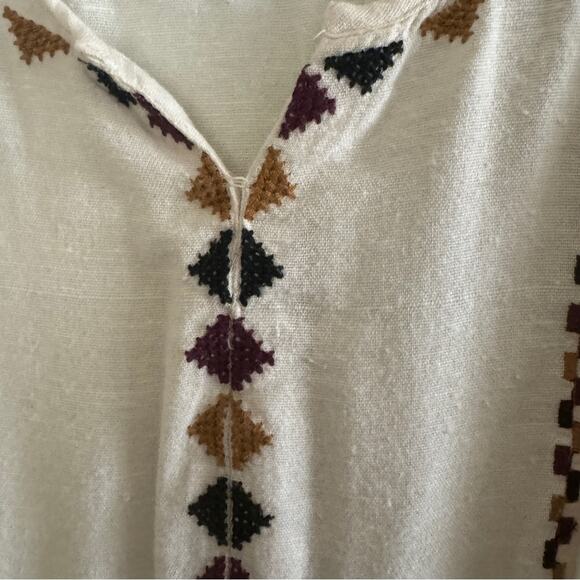 Lucky Brand linen like look shirt with embroidered accent, XS - Picture 3 of 5